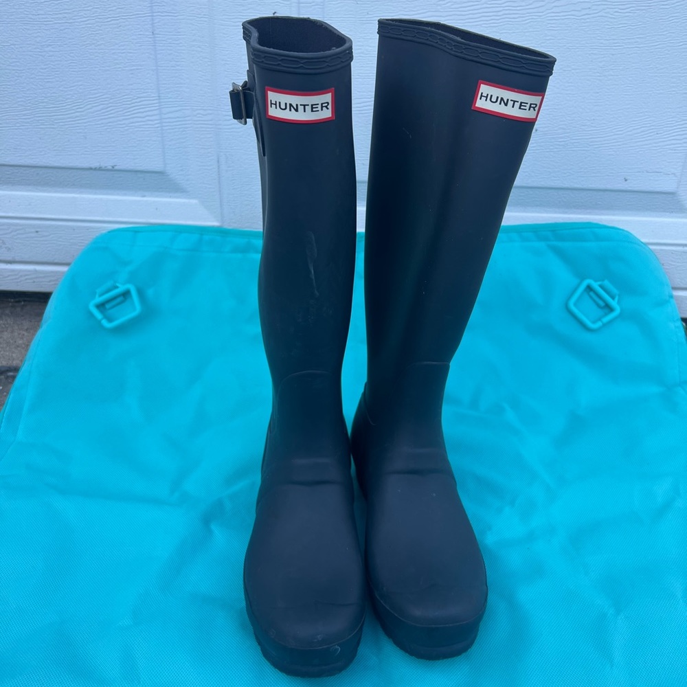 Long hunter boots